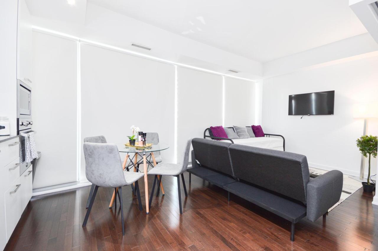 Downtown Toronto Condo Mins From Scotiabank Arena, Tiff, Cn Tower, Union, Mtcc Екстер'єр фото