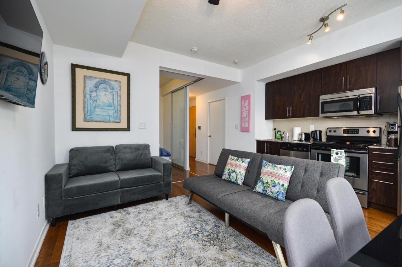 Downtown Toronto Condo Mins From Scotiabank Arena, Tiff, Cn Tower, Union, Mtcc Екстер'єр фото
